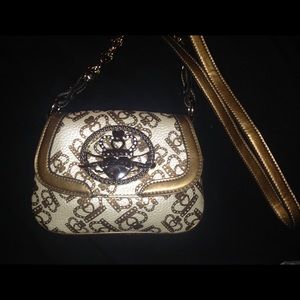 Kathy Van Zeeland Cross body purse